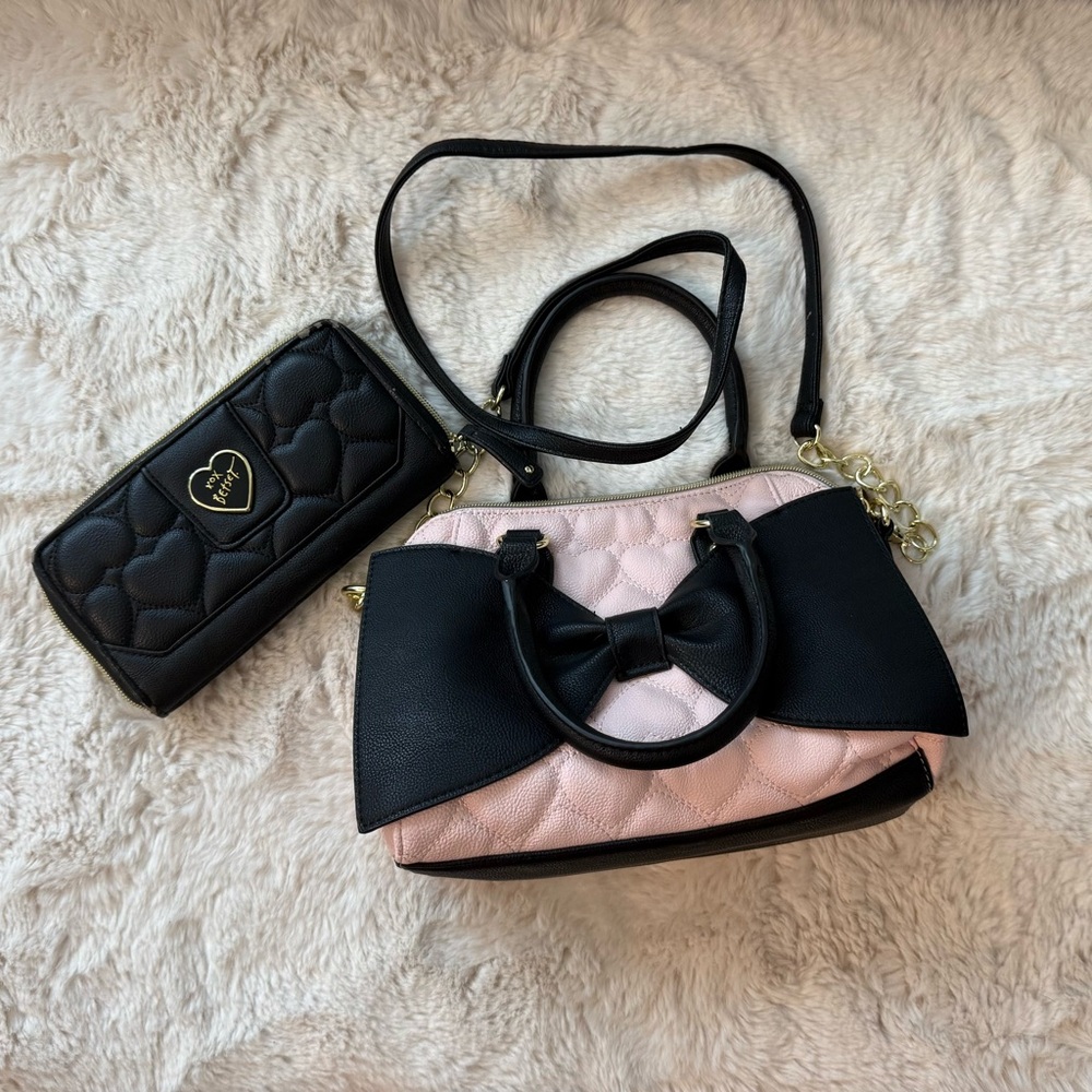 Betsey Johnson purse and matching wallet